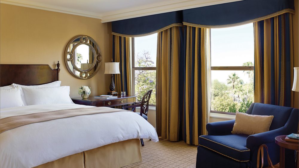 Four Amazing Hotels Close To Imperial Banquet Hall Imperial Blog - Langham Huntington Hotel