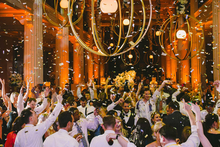 Unique Reception Ideas - Confetti During Wedding Reception