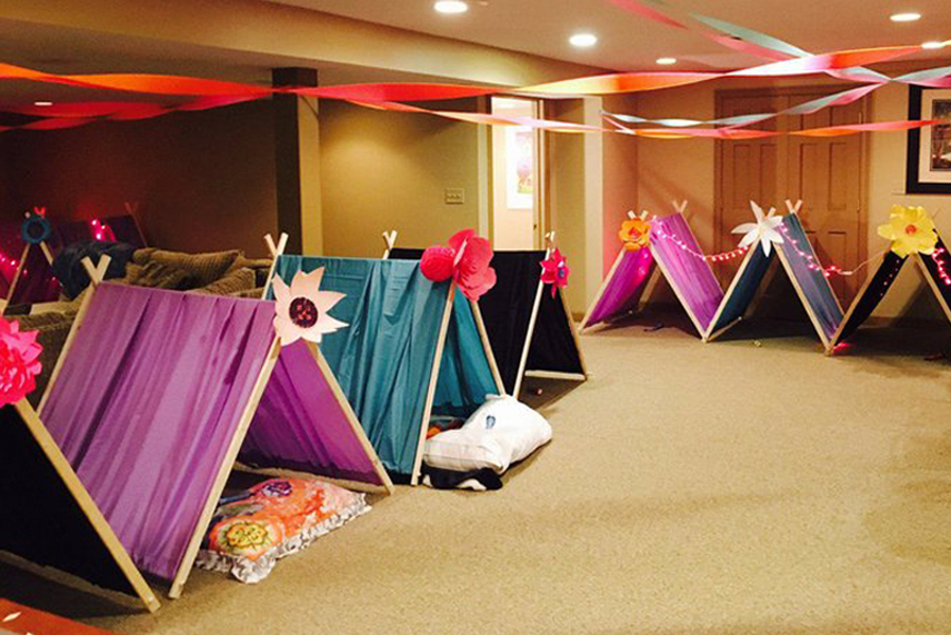 Unique Wedding Reception Ideas - Colorful Kids Teepees
