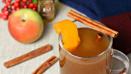 Wedding Signature Drinks - Apple Cider With Brandy