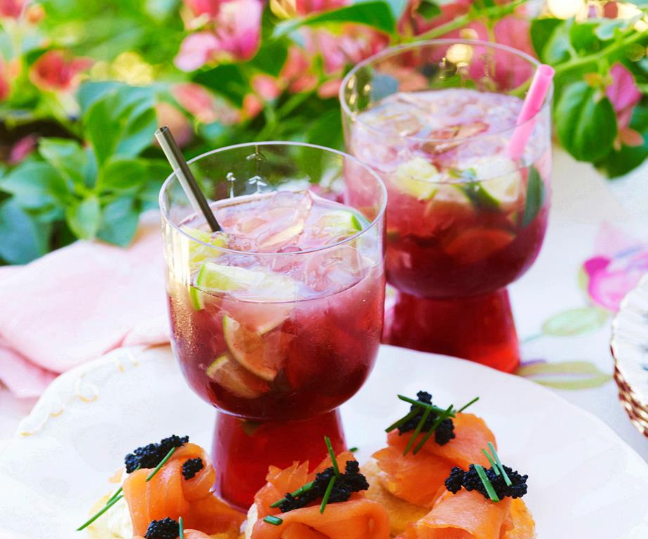 7 Creative Wedding Signature Drinks To Personalize Your Wedding 7 Creative Wedding Signature Drinks To Personalize Your Wedding
