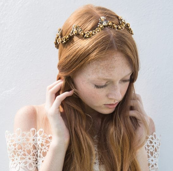 30 Wedding Tiaras For 2020 That Are Just As Unique As You 30 Wedding Tiaras For 2020 That Are Just As Unique As You