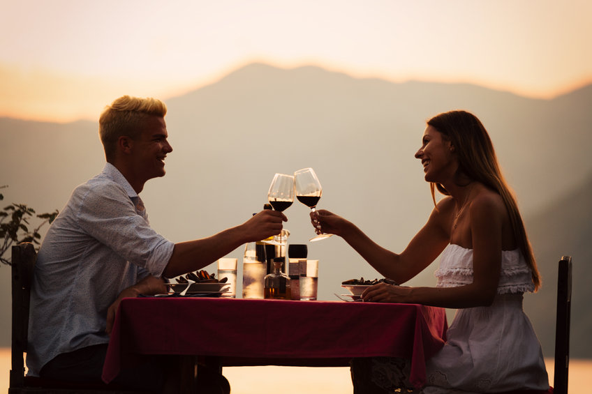 How To Plan A Perfect Honeymoon In 11 Steps
